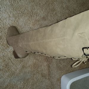 Over the knee boots 👢